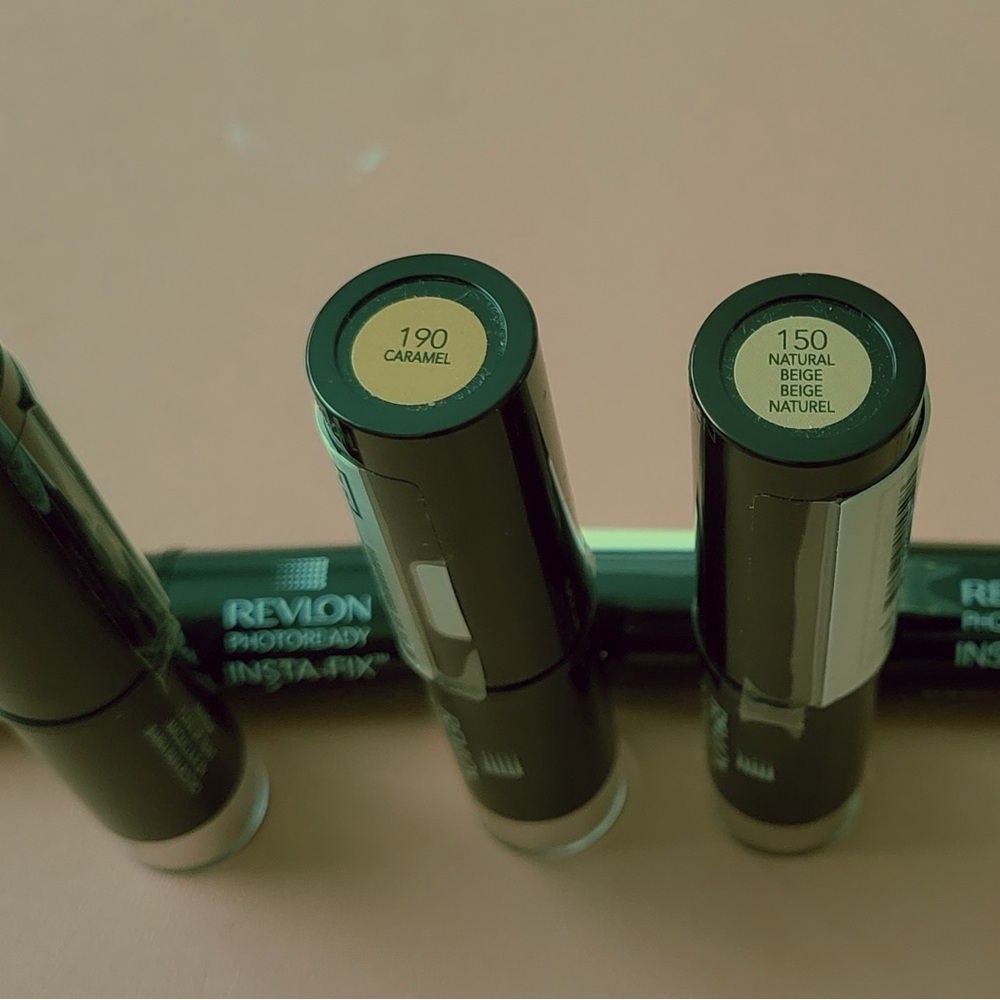 Revlon Insta-Fix Foundation Sticks - Caramel & Natural Beige New